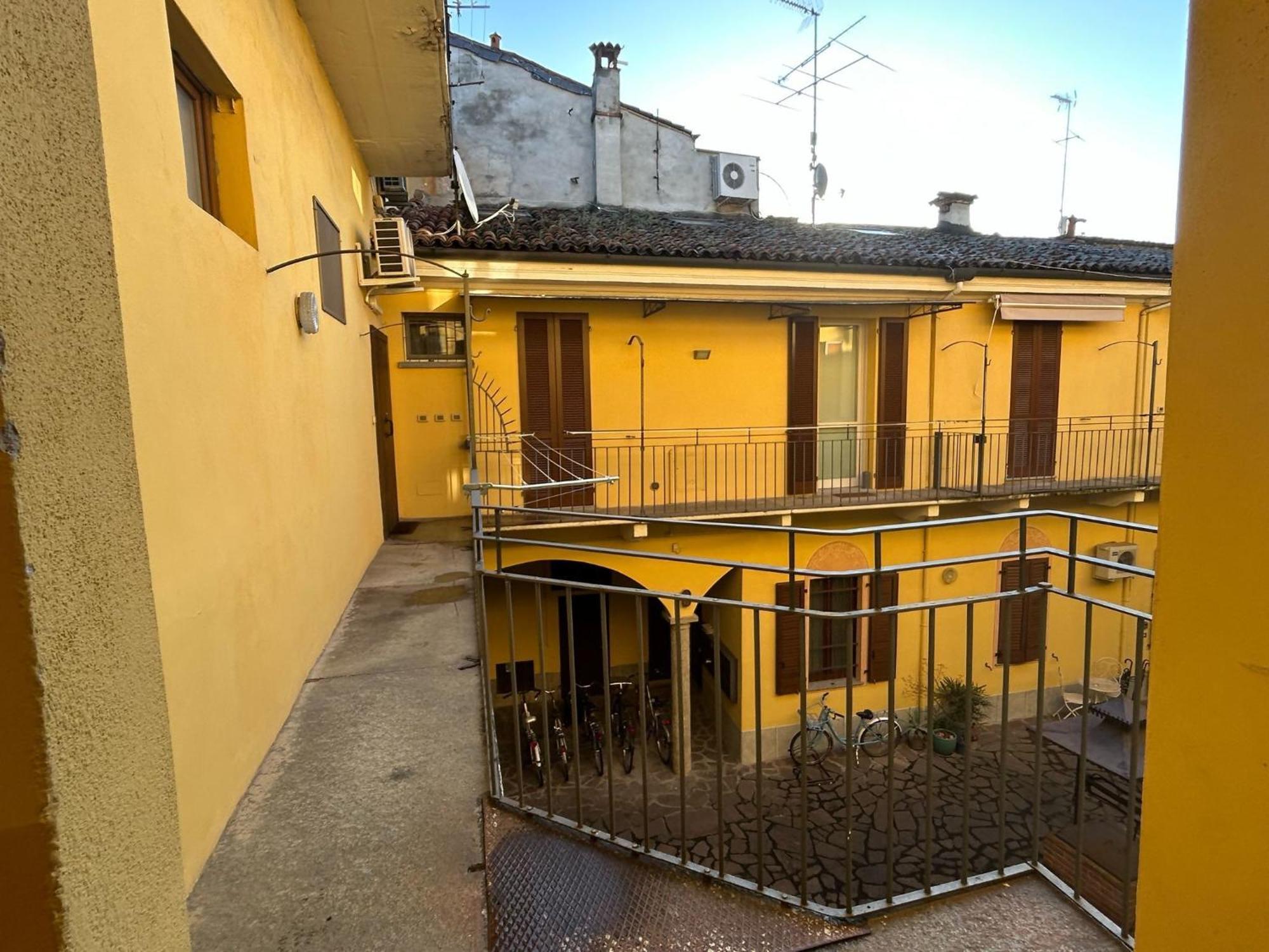 3T House Casa Vacanze Cremona Esterno foto