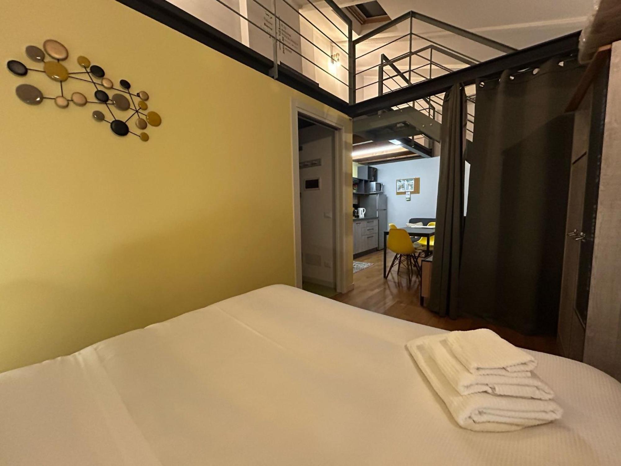 3T House Casa Vacanze Cremona Esterno foto